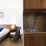 아파트호텔 Victoria Garden 3*
