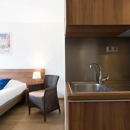 شقة فندقية Victoria Garden 3*