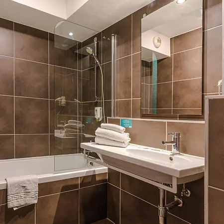 Victoria Garden Aparthotel Pau
