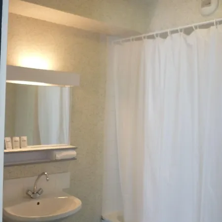 Victoria Garden Aparthotel 3*
