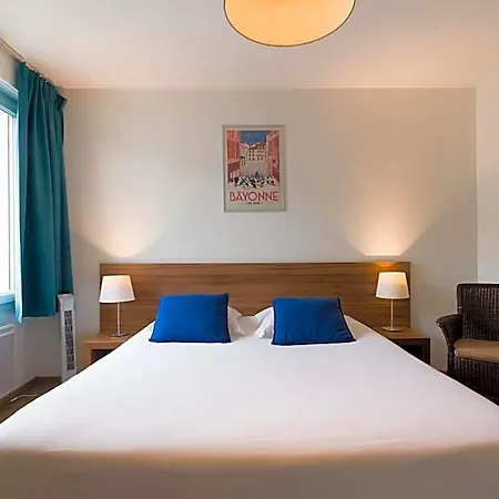 Victoria Garden 3* Pau