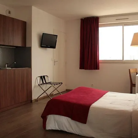 Victoria Garden Aparthotel