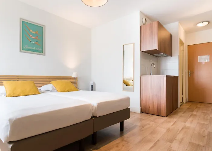 Victoria Garden Aparthotel 3*