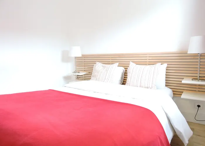 Victoria Garden 3* Pau