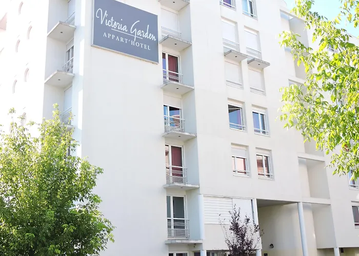 Aparthotel Victoria Garden 3*