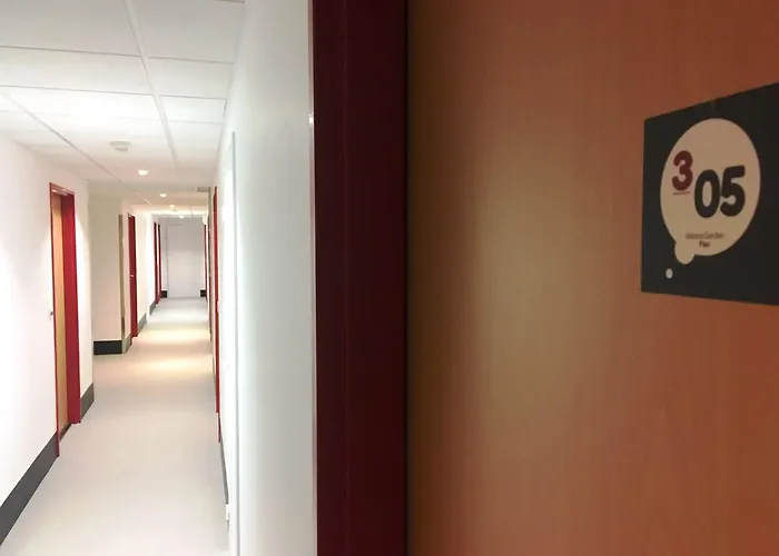 Victoria Garden Aparthotel Pau